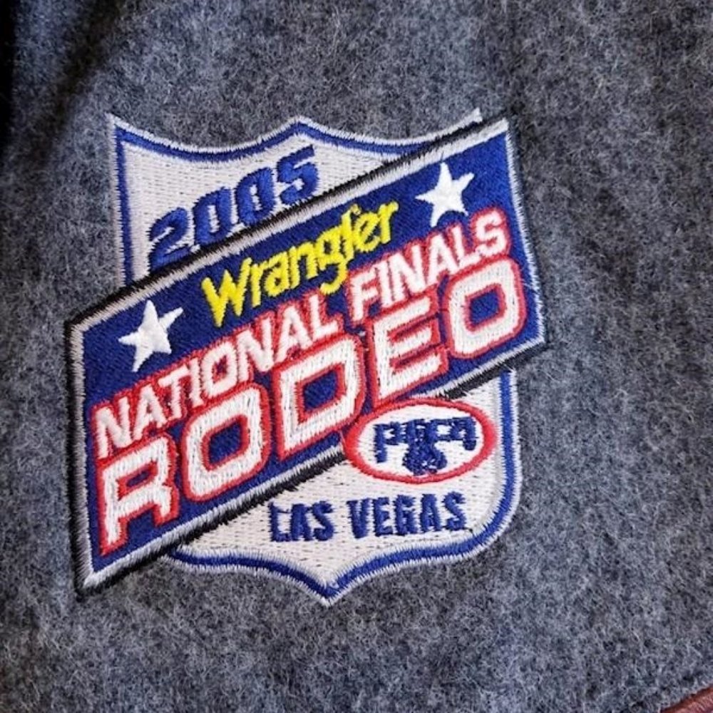 2005 Wrangler PRCA National Finals Rodeo (NFR) Vest. Size Medium